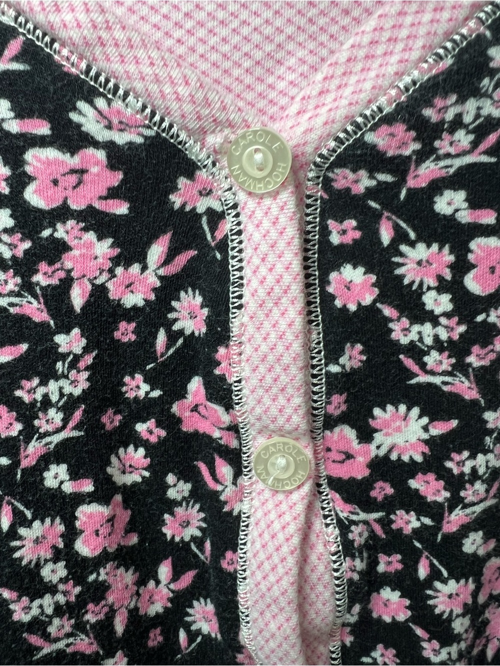 Carole Hochman Women’s Small Black with Pink Florals and Trim Pyjama Top - Picture 4 of 5